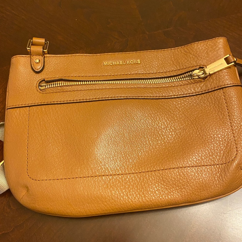Michael Kors Womens Crossbody Bag Tan Leather with Adjustable Strap